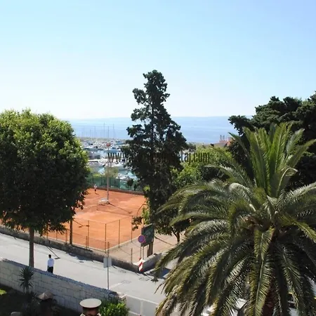 Beach Split Apartments Apartment Split