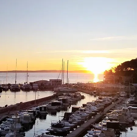 Beach Split Apartments Lejlighed *