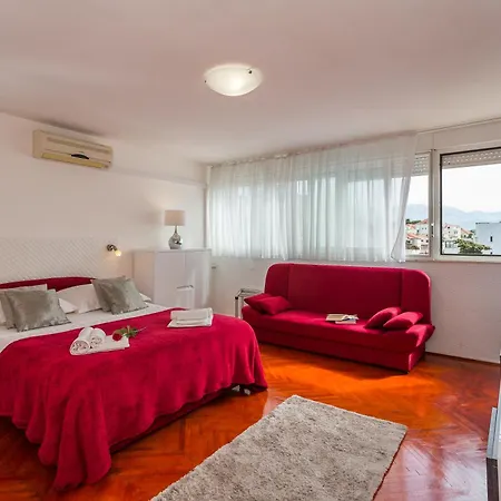 Apartman Beach Split Apartments *