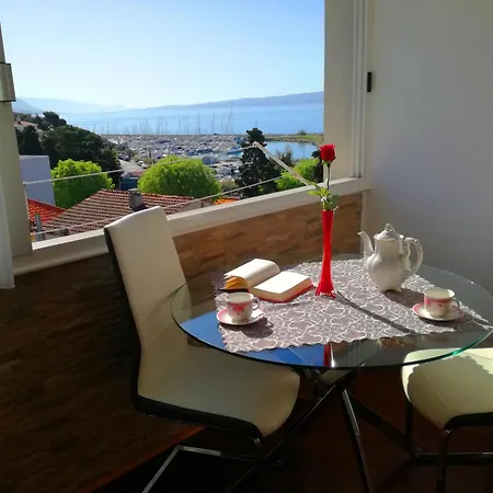 Beach Split Apartments * Split