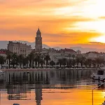 Beach Split Apartments * Spalato